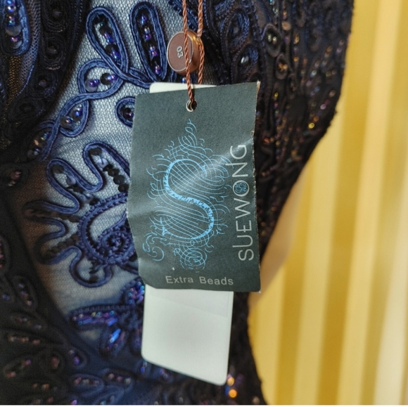 SUE WONG LACE BEADED VNECK COCKTAIL DRESS, NAVY 4 - Picture 12 of 16